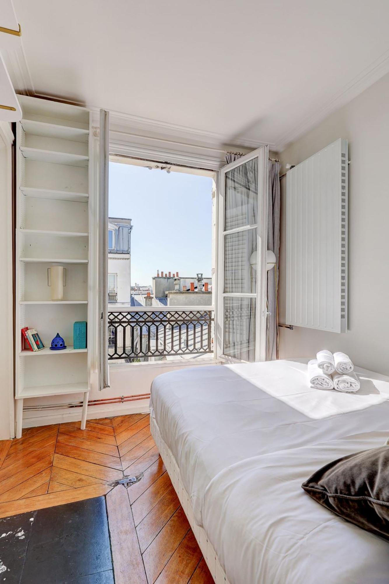 Marais - 1Br Apartment Париж Екстериор снимка